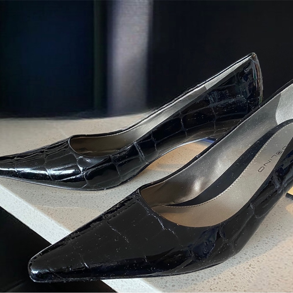 Bandolino - embossed patent leather heel